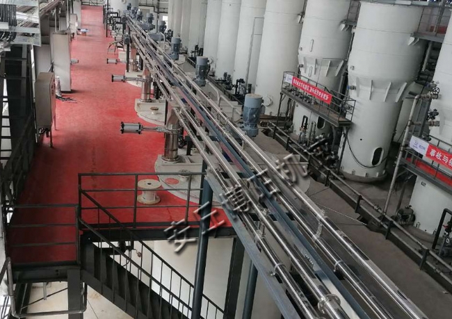 管鏈輸送機(jī)圖片