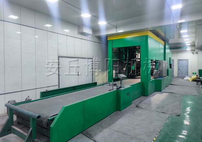 全自動(dòng)噸袋包裝機(jī)介紹  氧化鋁全自動(dòng)噸包包裝稱(chēng)