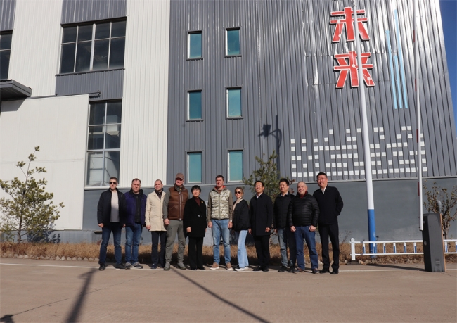 俄羅斯莫斯科州柳別爾齊市市長代表團(tuán)蒞臨博陽機(jī)械考察交流